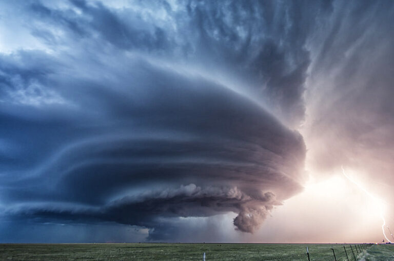 Qu Est Ce Qu Un Orage Supercellulaire L Odyss E De La Terre