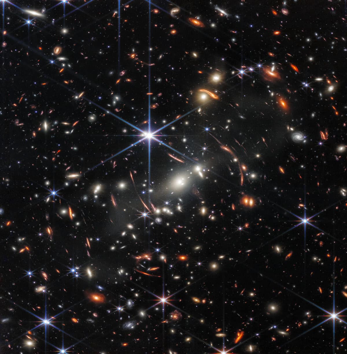 Une partie de l'Univers photographiée par le télescope James-Webb.