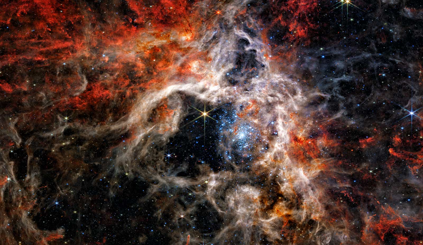 La nébuleuse de la Tarentule photographiée par le télescope James-Webb.